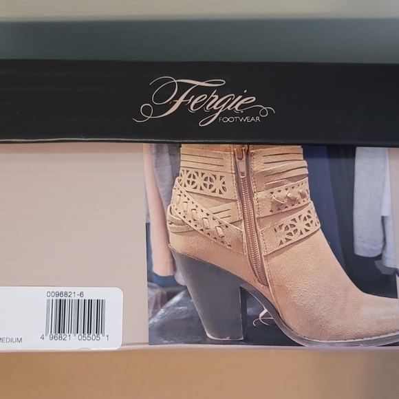 Fergie Weldon Women's Sand Booties Size 5.5 - Picture 8 of 8